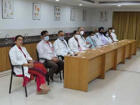 White Coat Ceremony and Cadaveric Oath